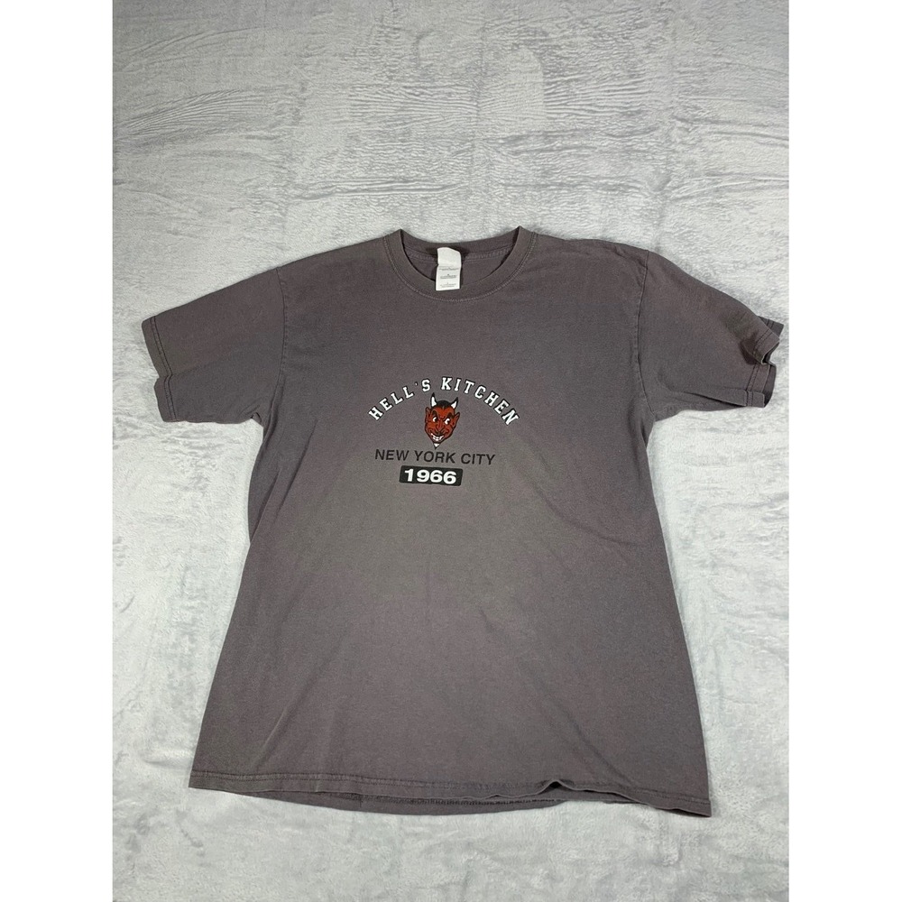 Gildan Hell's Kitchen New York City 1966 Men's T-Shirt L Gray Devil Head Graphic